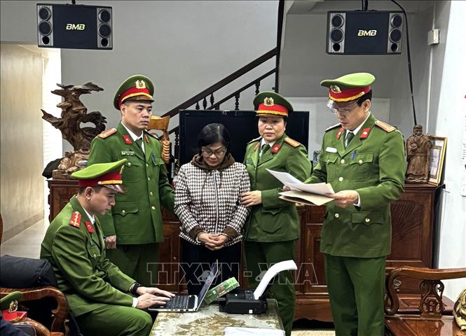 Bắt tạm giam 2 bị can trong vụ án xảy ra tại Sở Giáo dục và Đào tạo Hà Giang