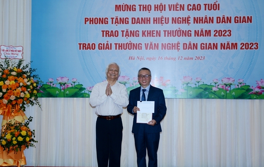 50 công trình được trao Giải thưởng Văn nghệ Dân gian năm 2023