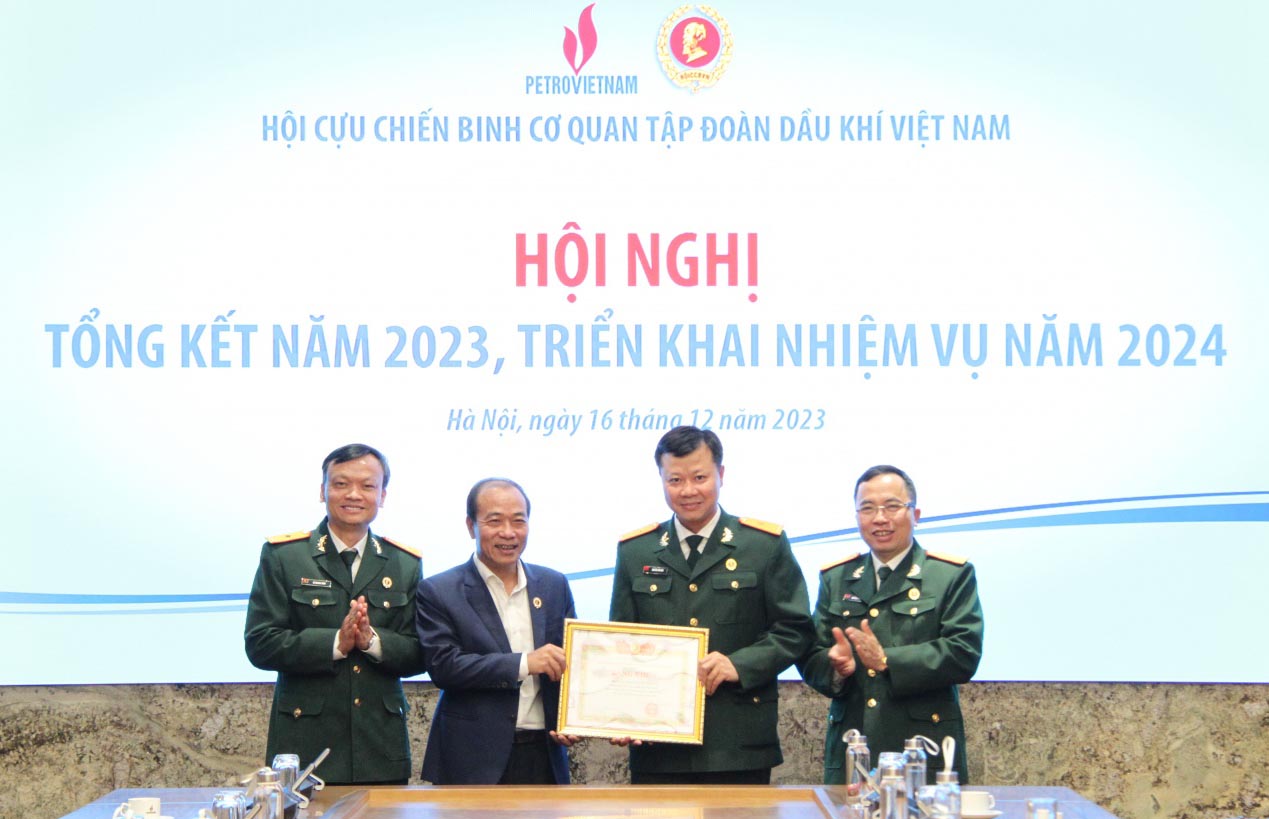 Hội CCB Cơ quan Petrovietnam gương mẫu đi đầu thực hiện nhiệm vụ chính trị