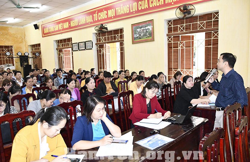 Tuyên truyền trong cộng đồng thay đổi hành vi trong hôn nhân cận huyết thống của đồng bào dân tộc thiểu số