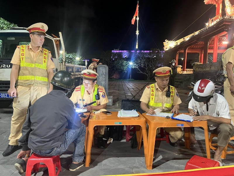 Thừa Thiên Huế bảo đảm TTATGT dịp Tết Nguyên đán