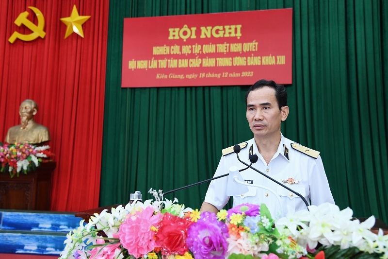 Vùng 5 Hải quân tổ chức nghiên cứu, học tập, quán triệt Nghị quyết Trung ương 8