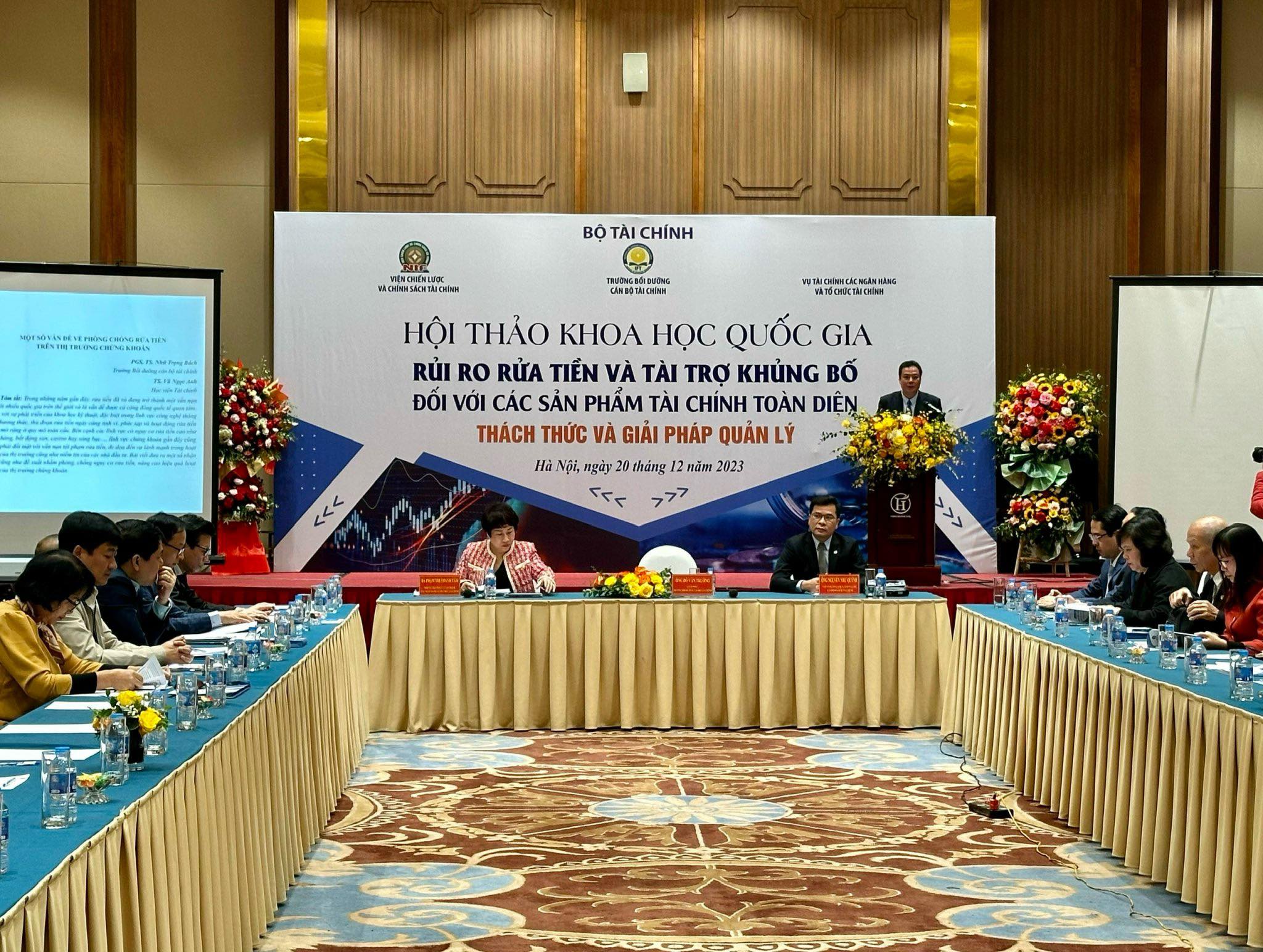 Cần tăng cường cảnh giác đối với các giao dịch tiềm ẩn rủi ro rửa tiền