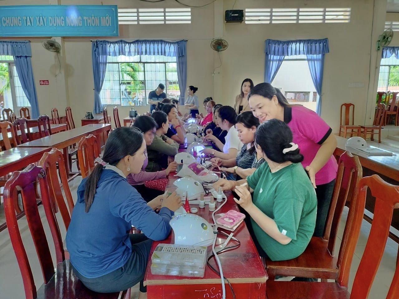 Ban Dân tộc tỉnh Trà Vinh Nhiều hoạt động thiết thực vì sự tiến bộ của phụ nữ