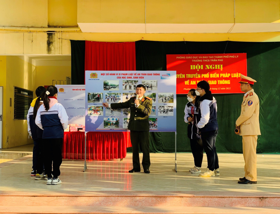 Hà Nam nỗ lực đảm bảo an toàn giao thông cho học sinh