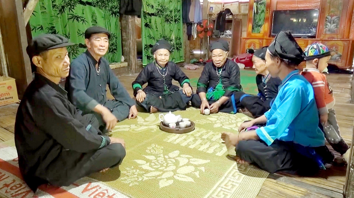 Hà Giang Làm tốt chính sách dành cho người có uy tín của đồng bào dân tộc thiểu số