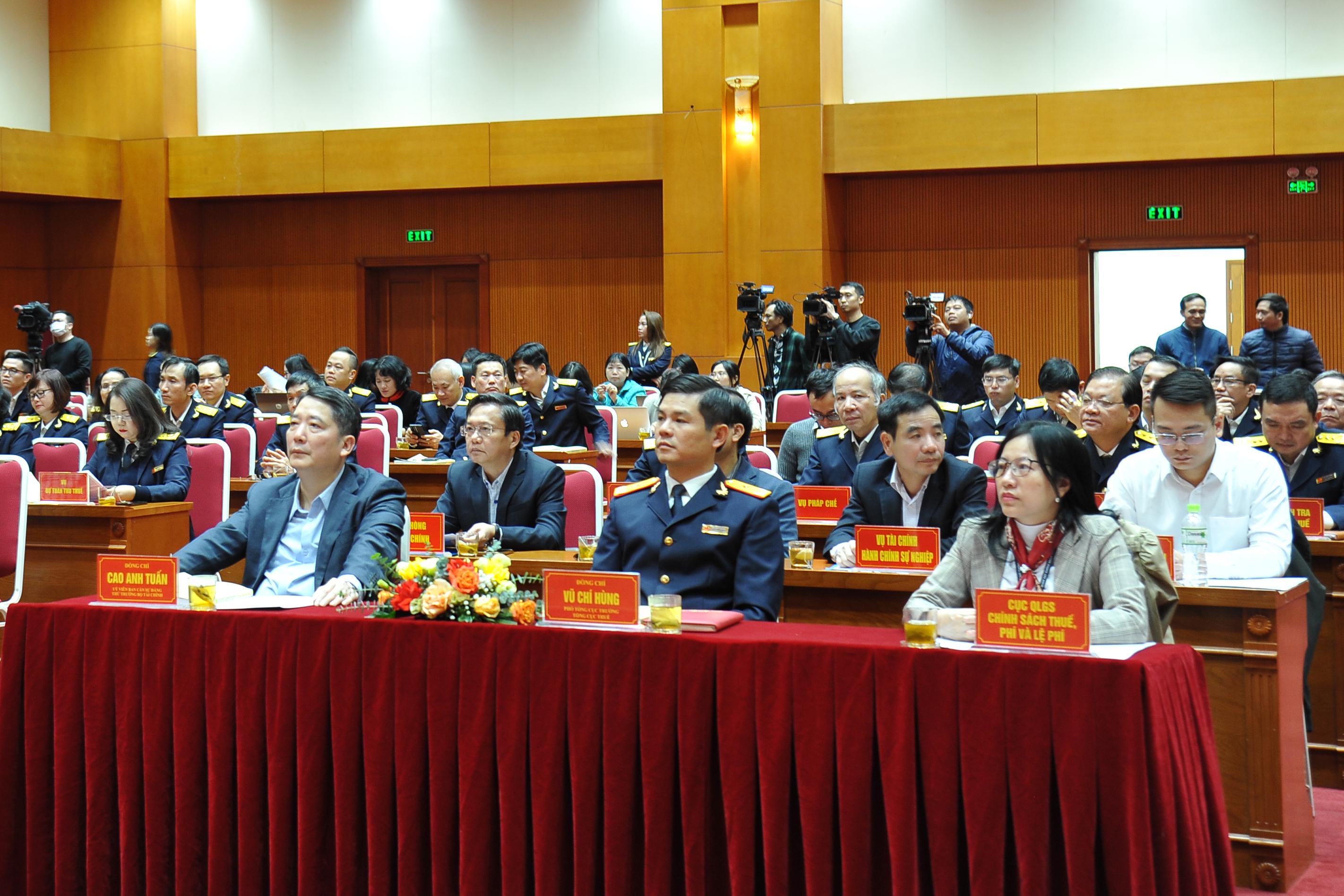 Ngành Thuế thu ngân sách vượt dự toán