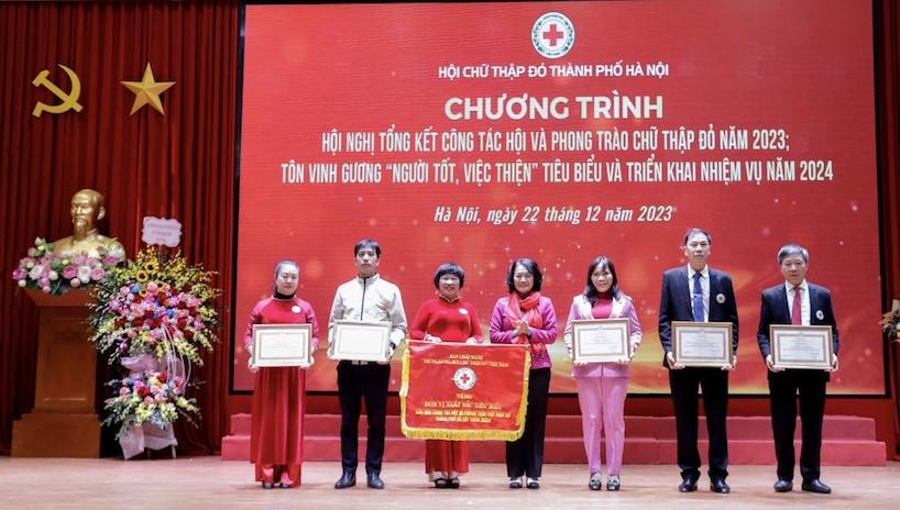 Tuyên dương 66 gương người tốt, việc thiện năm 2023