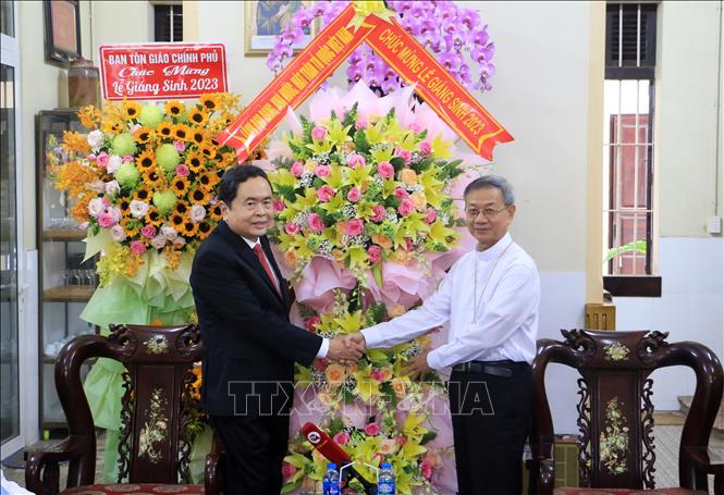Phó Chủ tịch Thường trực Quốc hội thăm, chúc mừng Giáng sinh tại Vĩnh Long