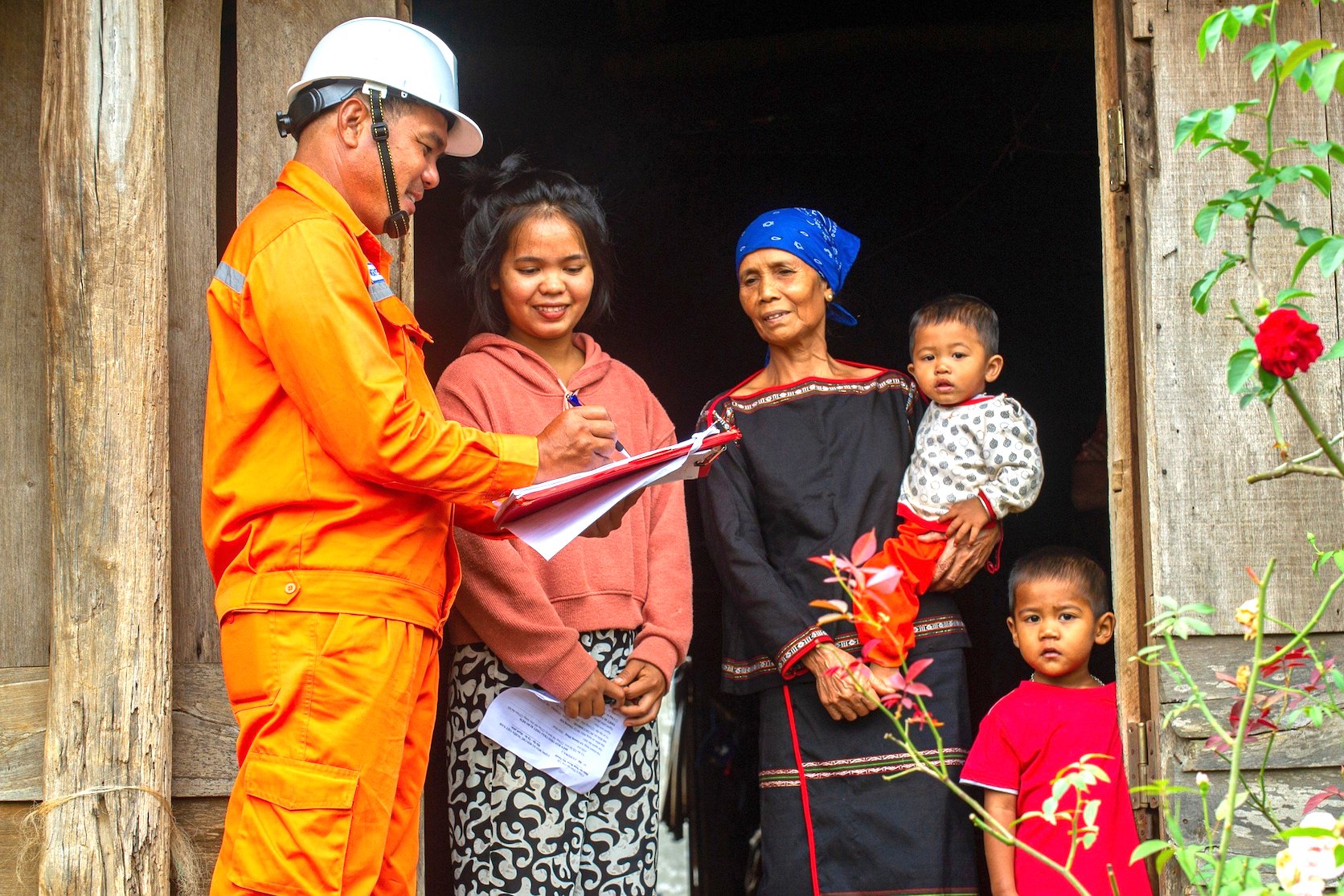 Tổng Công ty điện lực miền Trung triển khai “Tháng tri ân khách hàng”