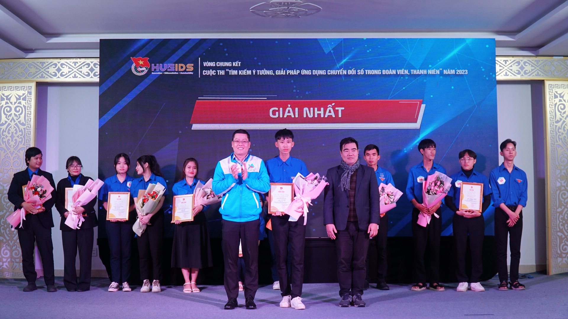 Tìm kiếm ý tưởng, giải pháp ứng dụng chuyển đổi số trong đoàn viên, thanh niên