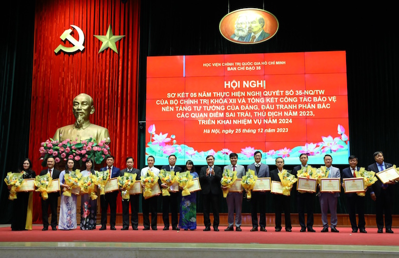 Tạo xung lực mới cho công tác bảo vệ nền tảng tư tưởng của Đảng