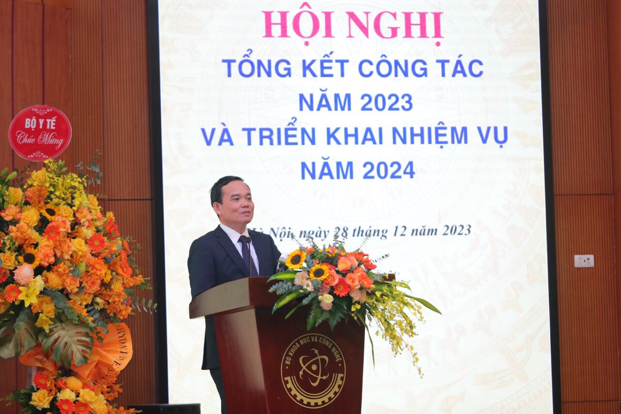 Có chính sách phù hợp, đặc thù để phát triển khoa học công nghệ và đổi mới sáng tạo