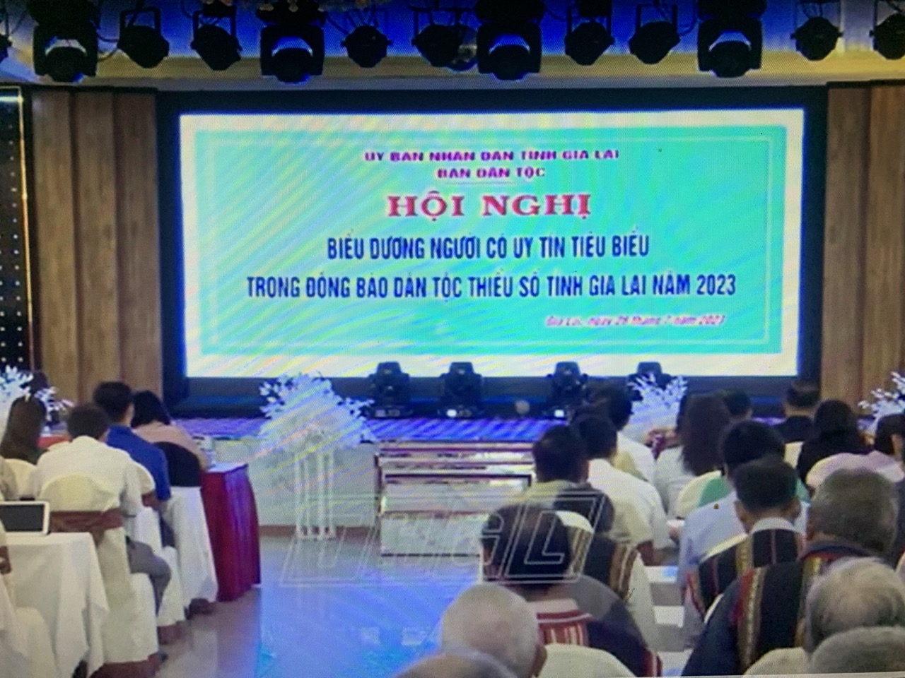 Gia Lai Hội nghị biểu dương, tôn vinh người có uy tín trong đồng bào dân tộc thiểu số