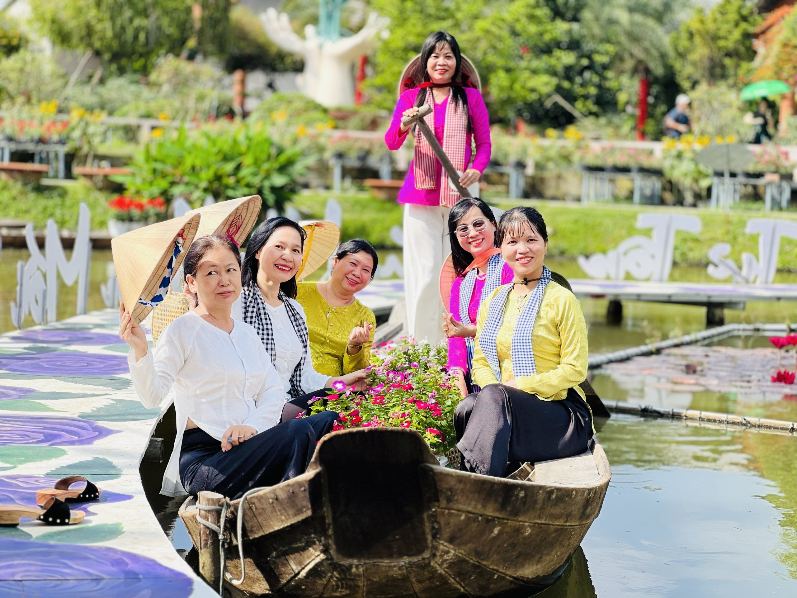 Festival Hoa - Kiểng Sa Đéc lần thứ I thu hút hơn 245 000 lượt du khách