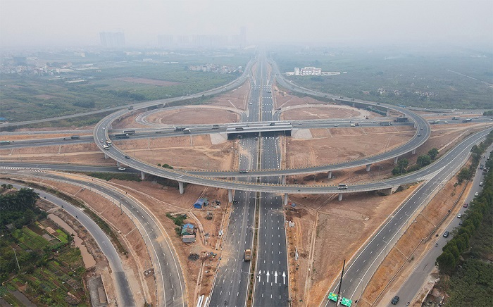 Nghiên cứu đầu tư nâng cấp các tuyến cao tốc đã phân kỳ đầu tư