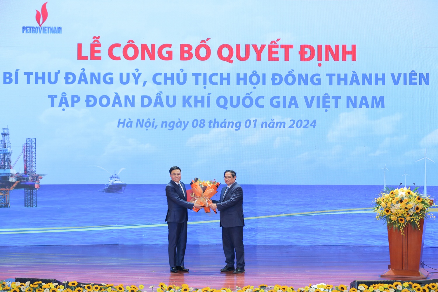 Thủ tướng Chính phủ trao quyết định bổ nhiệm Chủ tịch HĐTV Petrovietnam