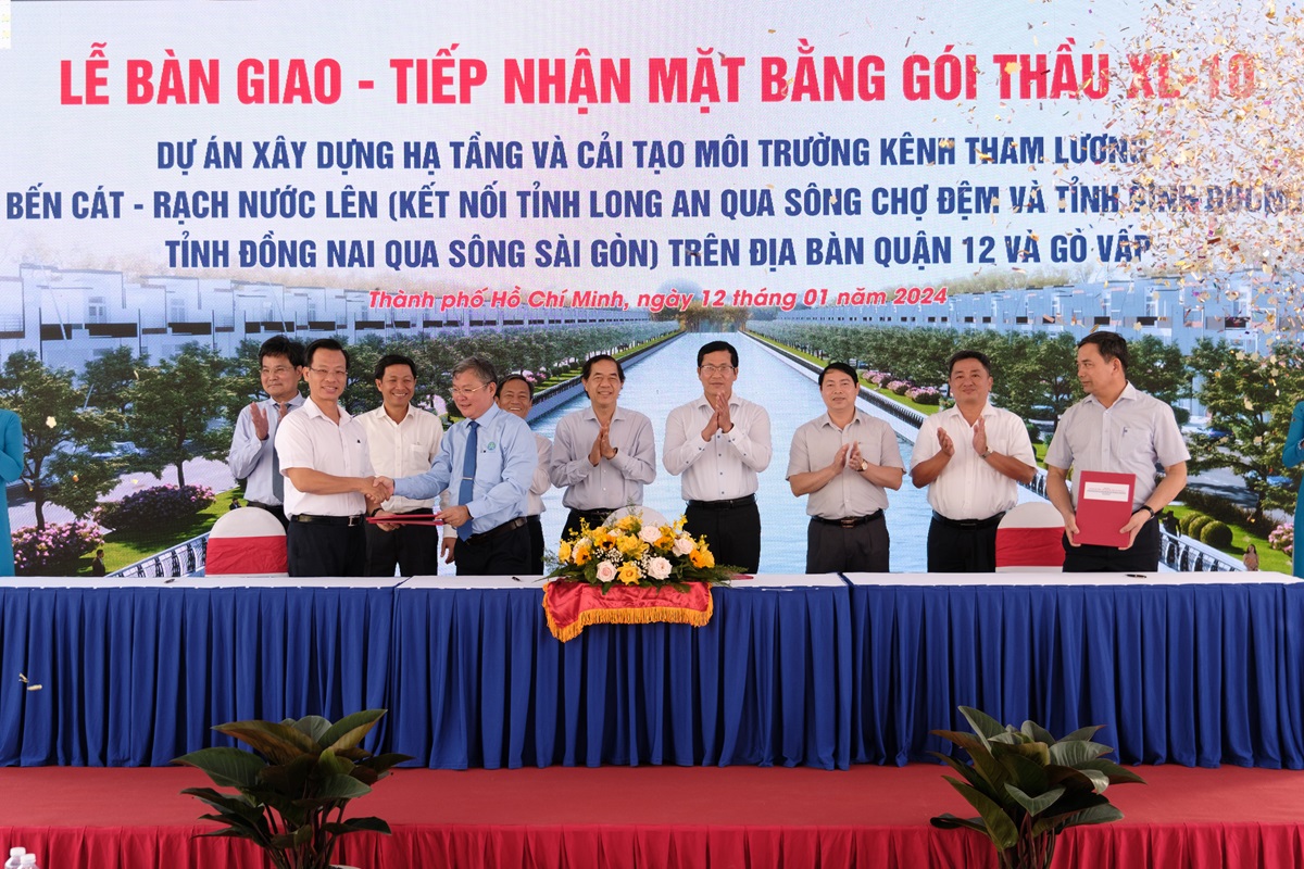 Bàn giao mặt bằng gói thầu cuối dự án cải tạo Kênh Tham Lương – Bến Cát – Rạch Nước Lên