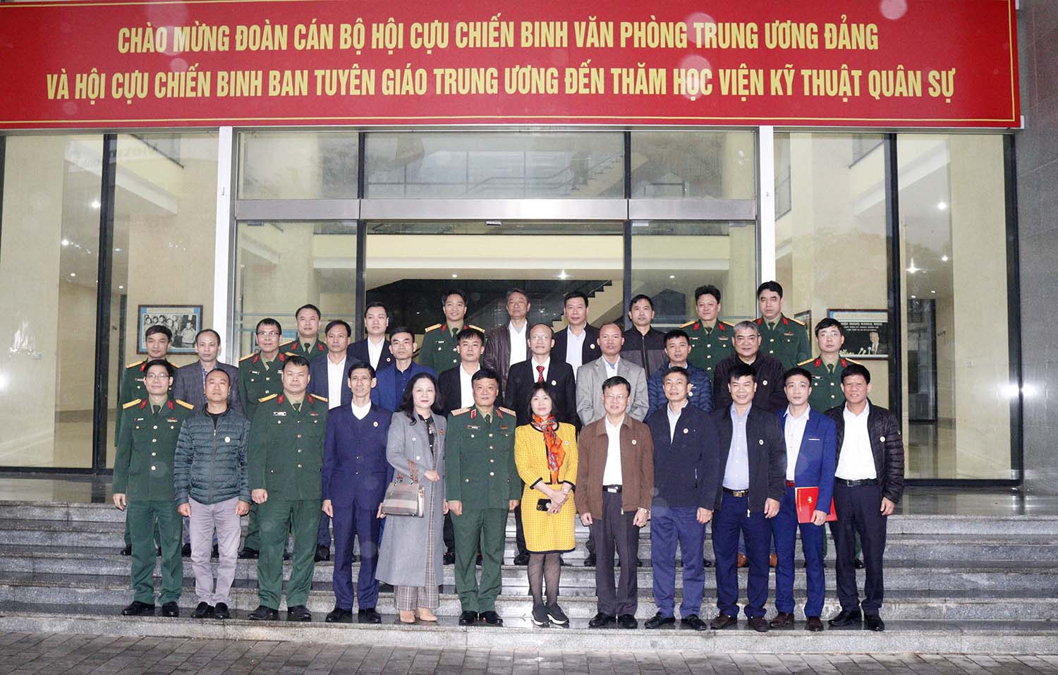 Tăng cường phối hợp giữa Học viện Kỹ thuật Quân sự và Hội CCB Ban Tuyên giáo TW, Văn phòng TW