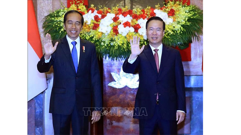 Tổng thống Indonesia Joko Widodo kết thúc tốt đẹp chuyến thăm cấp Nhà nước tới Việt Nam