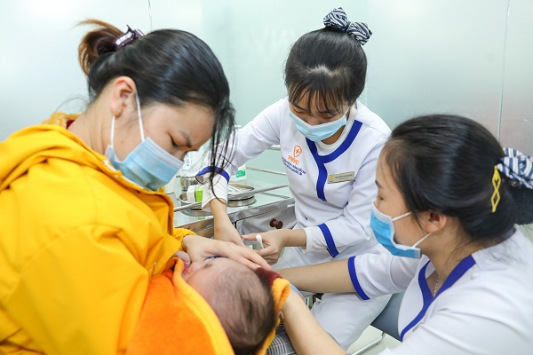 Hà Tĩnh tiếp nhận 66 220 liều vắc xin chương trình tiêm chủng mở rộng