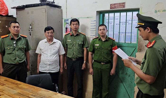 Khởi tố Nguyễn Công Khế và Nguyễn Quang Thông, nguyên Tổng Biên tập Báo Thanh niên