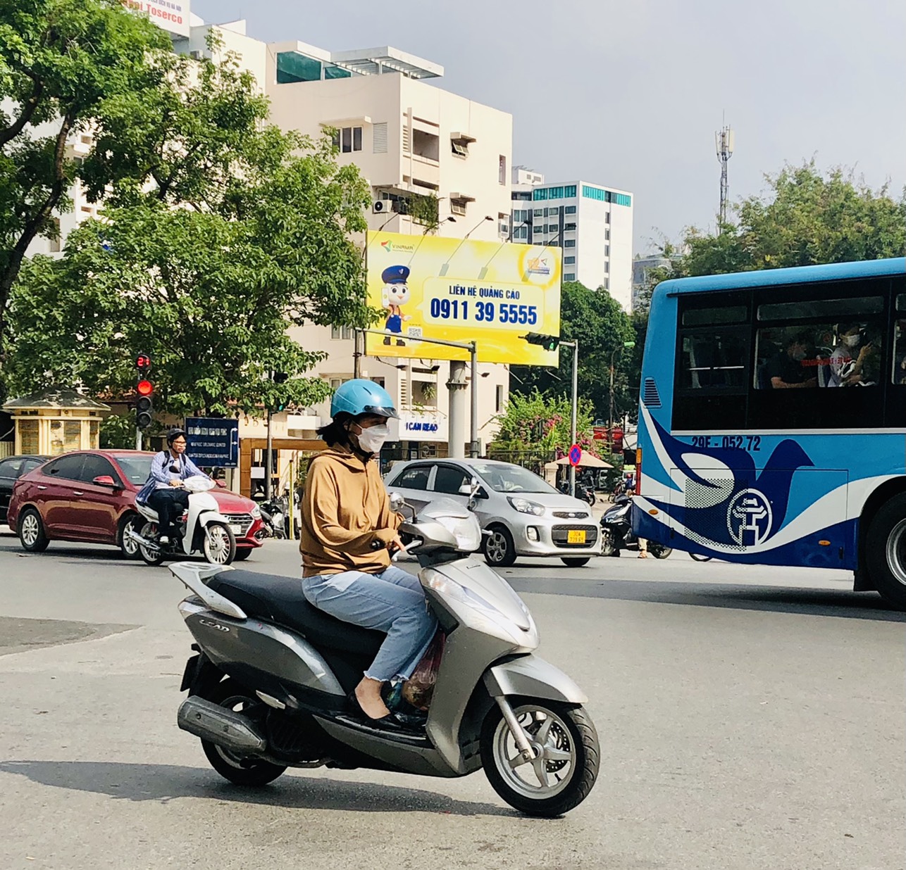 Bắc Bộ tăng nhiệt, hửng nắng trước khi đón không khí lạnh