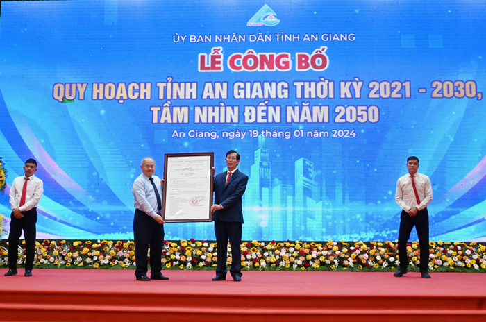 Phấn đấu năm 2030, An Giang là tỉnh phát triển khá vùng ĐBSCL