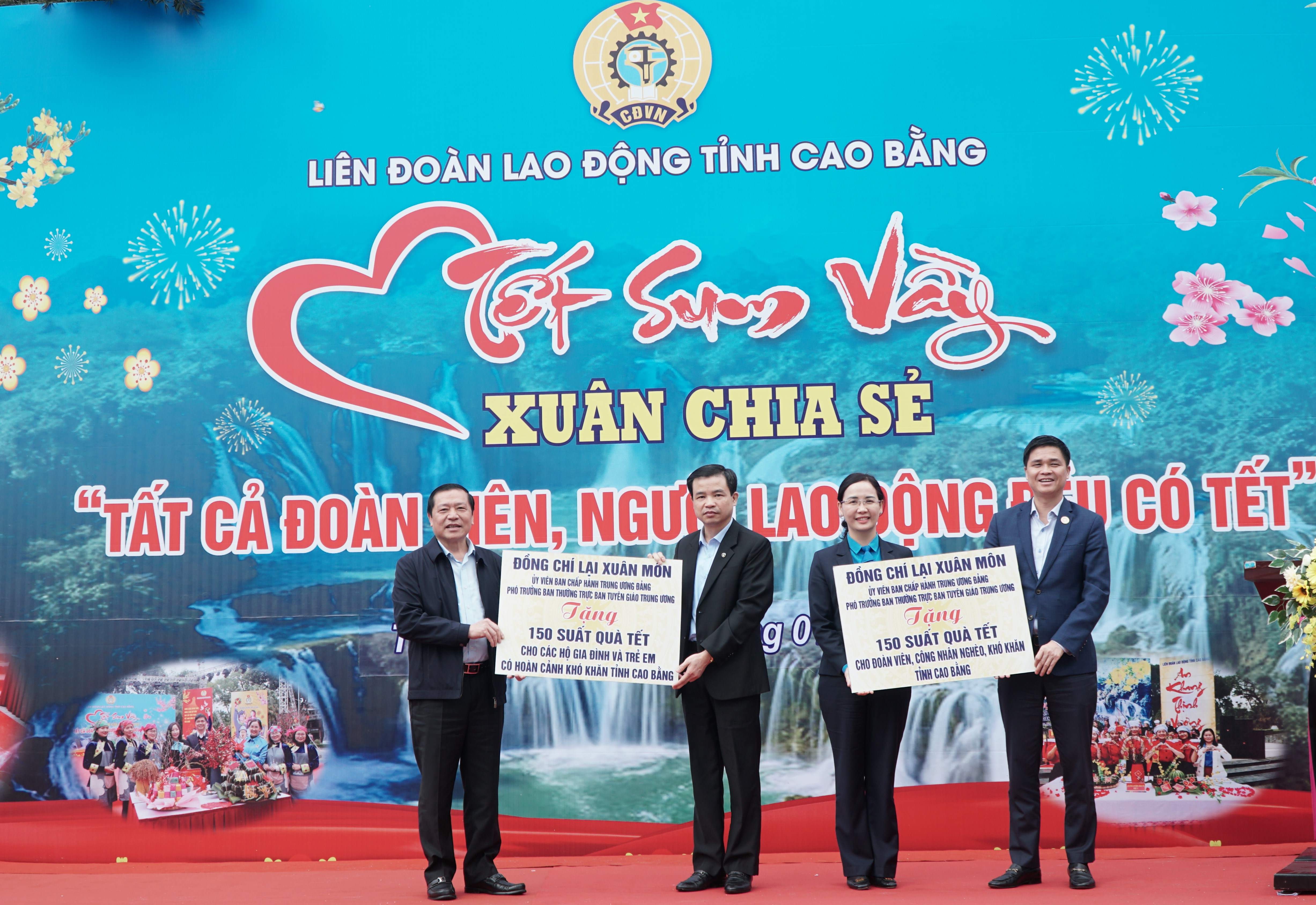 Nỗ lực để mọi người, mọi nhà đón Tết yên vui, đầm ấm