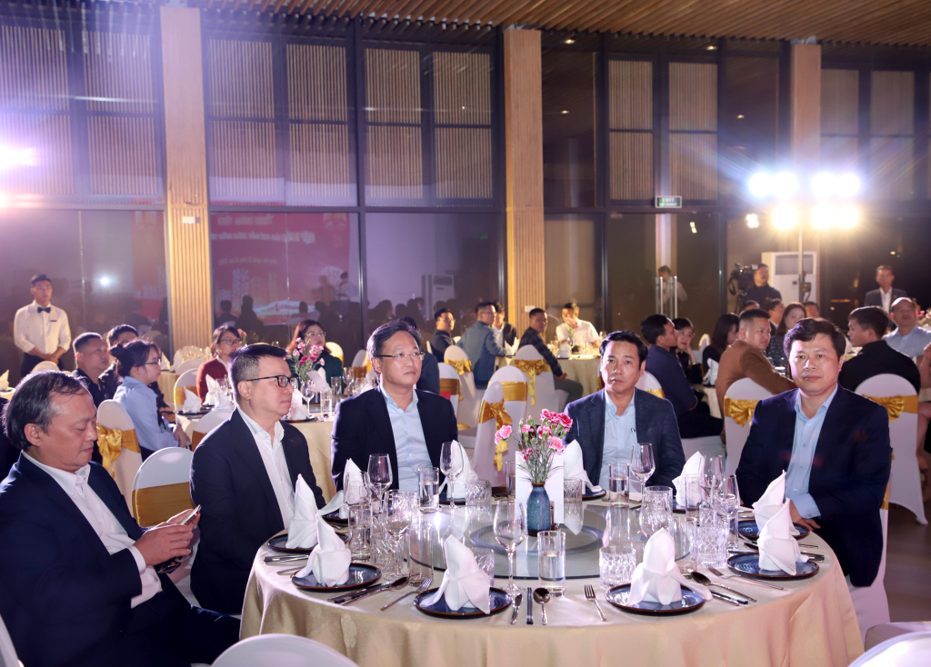 Tỉnh ủy Hưng Yên gặp mặt báo chí đầu Xuân Giáp Thìn 2024