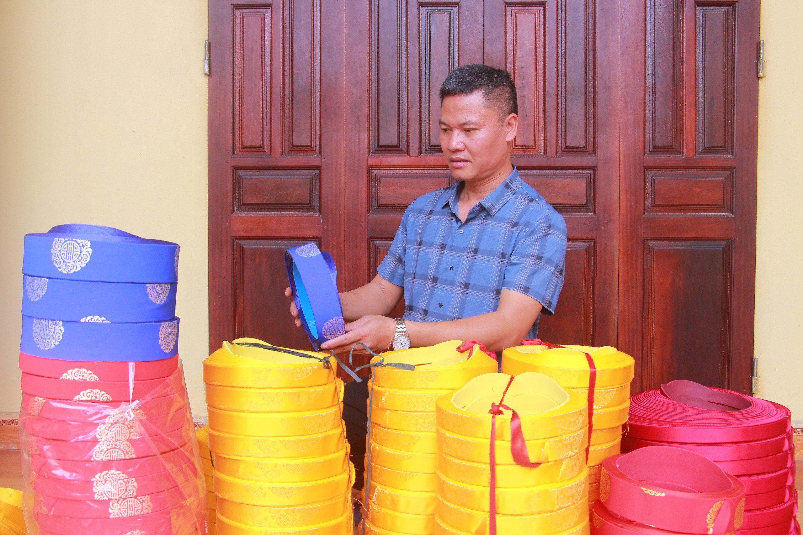 Thăm làng nghề khăn xếp truyền thống duy nhất miền Bắc