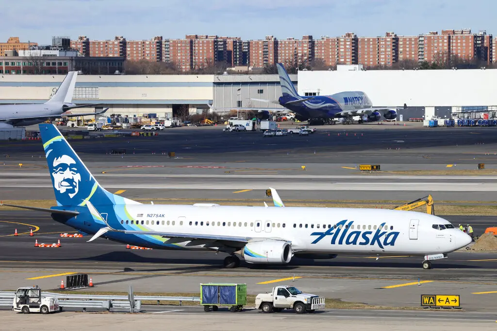 FAA khuyến nghị kiểm tra chốt cửa đối với máy bay Boeing 737-900ER