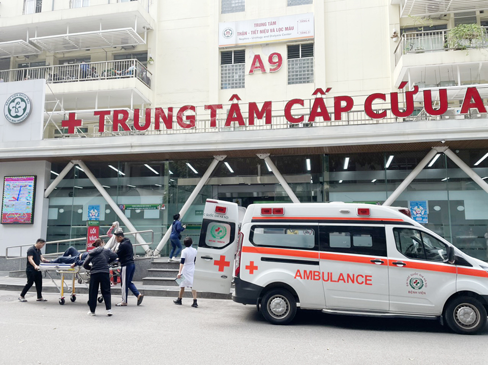 Tăng cường công tác cấp cứu, khám chữa bệnh trong dịp Tết