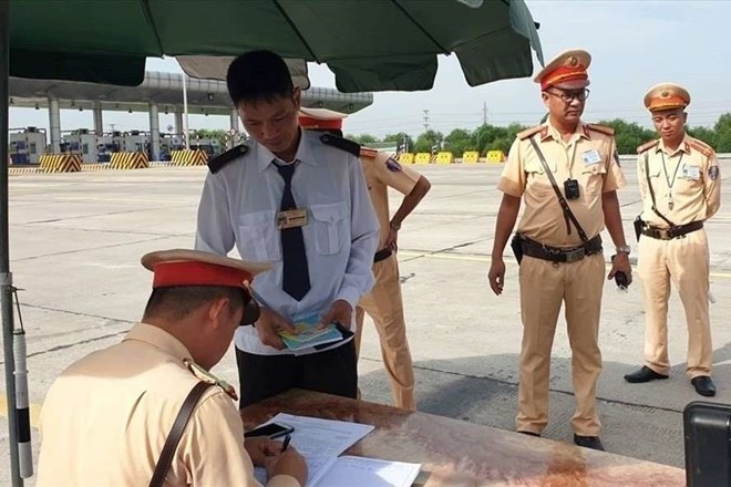 Các hình thức nộp phạt vi phạm giao thông