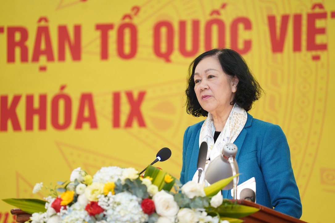 Tạo hình ảnh của một liên minh chính trị, liên hiệp tự nguyện dưới sự lãnh đạo của Đảng