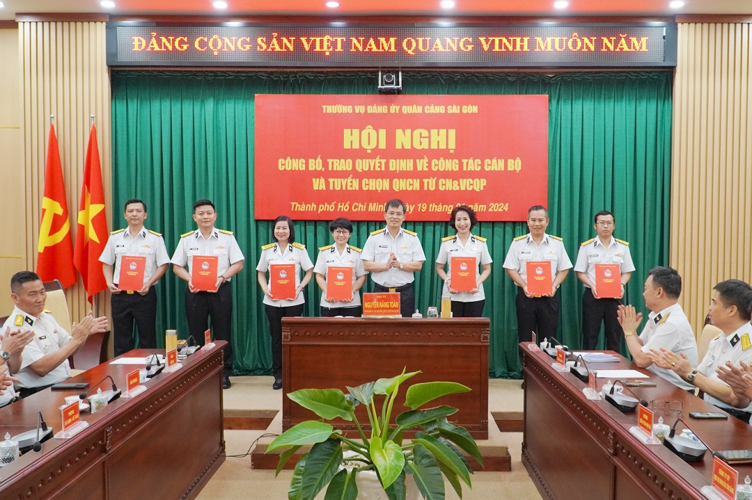 Niềm vui khi ước nguyện nối nghiệp bố trở thành hiện thực