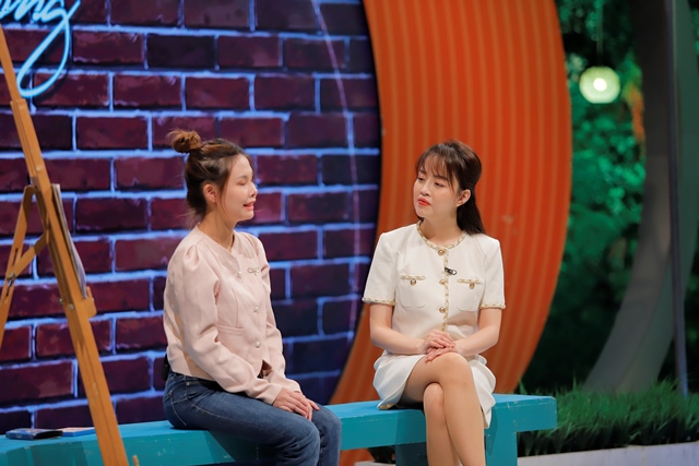 Bông hoa hướng dương rực rỡ luôn hướng về phía ánh sáng