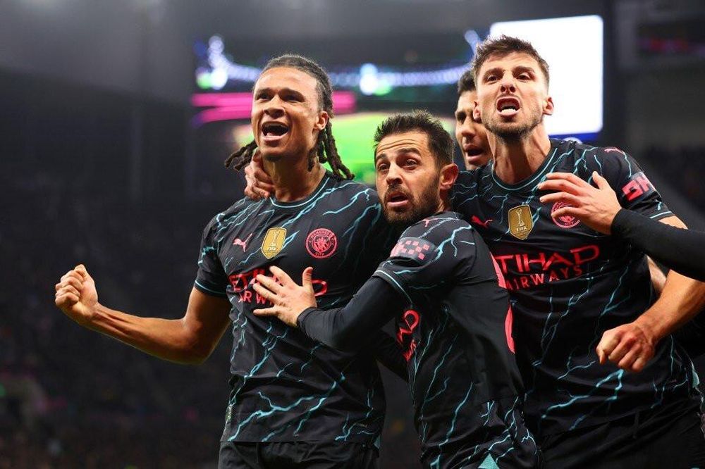 Vòng 4 Cup FA Đương kim Vô địch Man City nhọc nhằn giành vé vào vòng sau