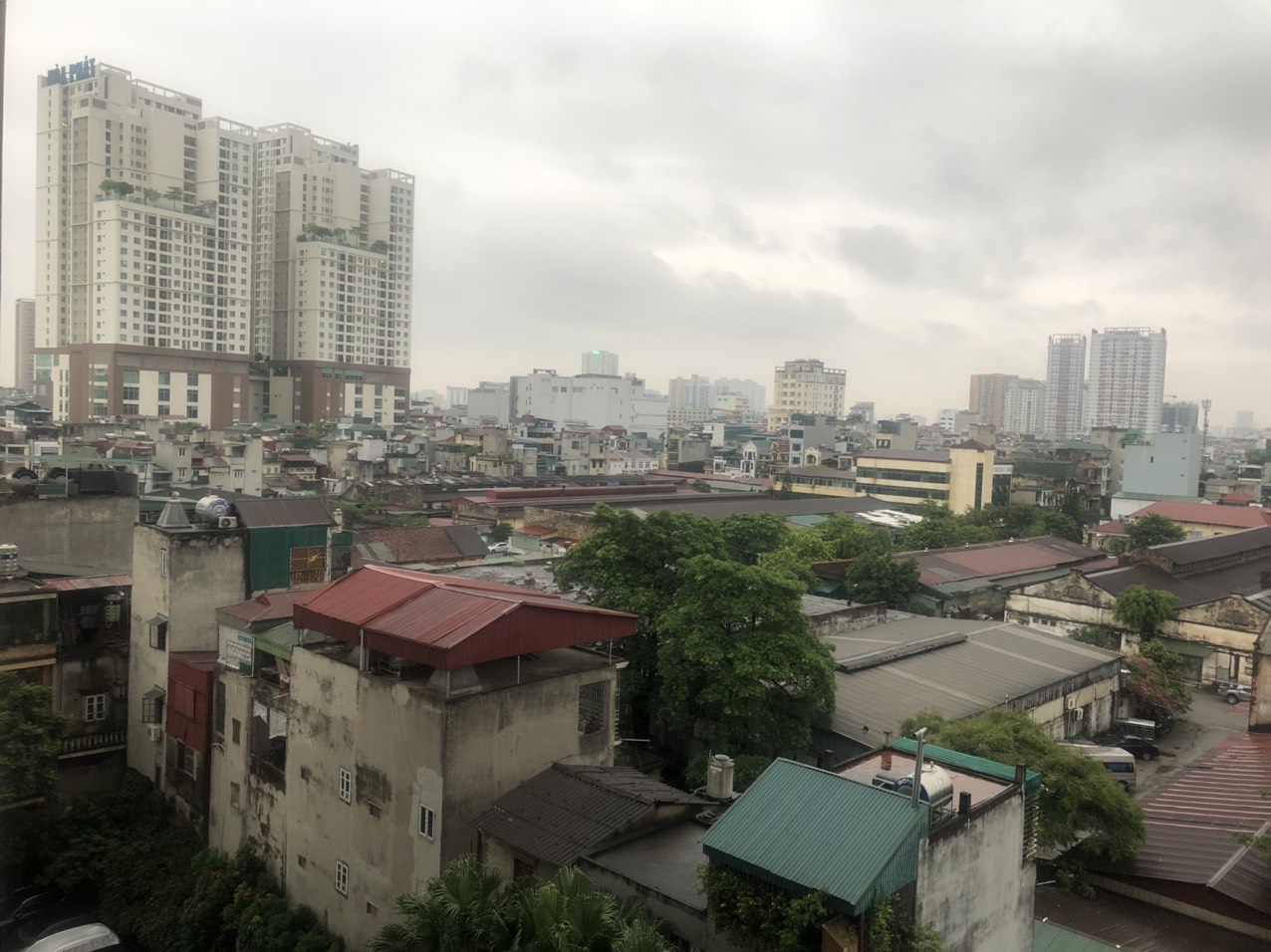 Bắc Bộ sáng mưa phùn và sương mù, trưa chiều hửng nắng