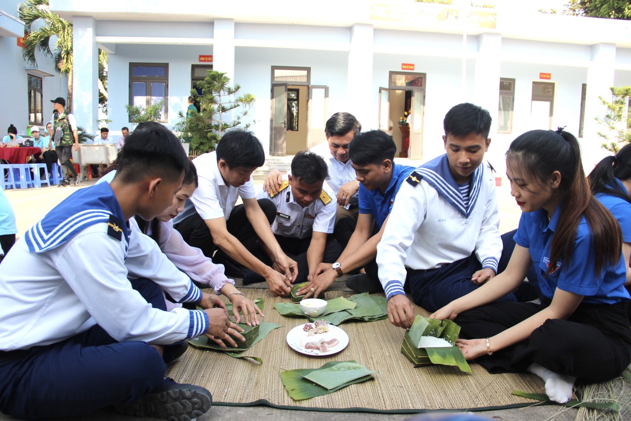 Rộn ràng không khí đón Xuân mới trên các đảo vùng biển Tây Nam