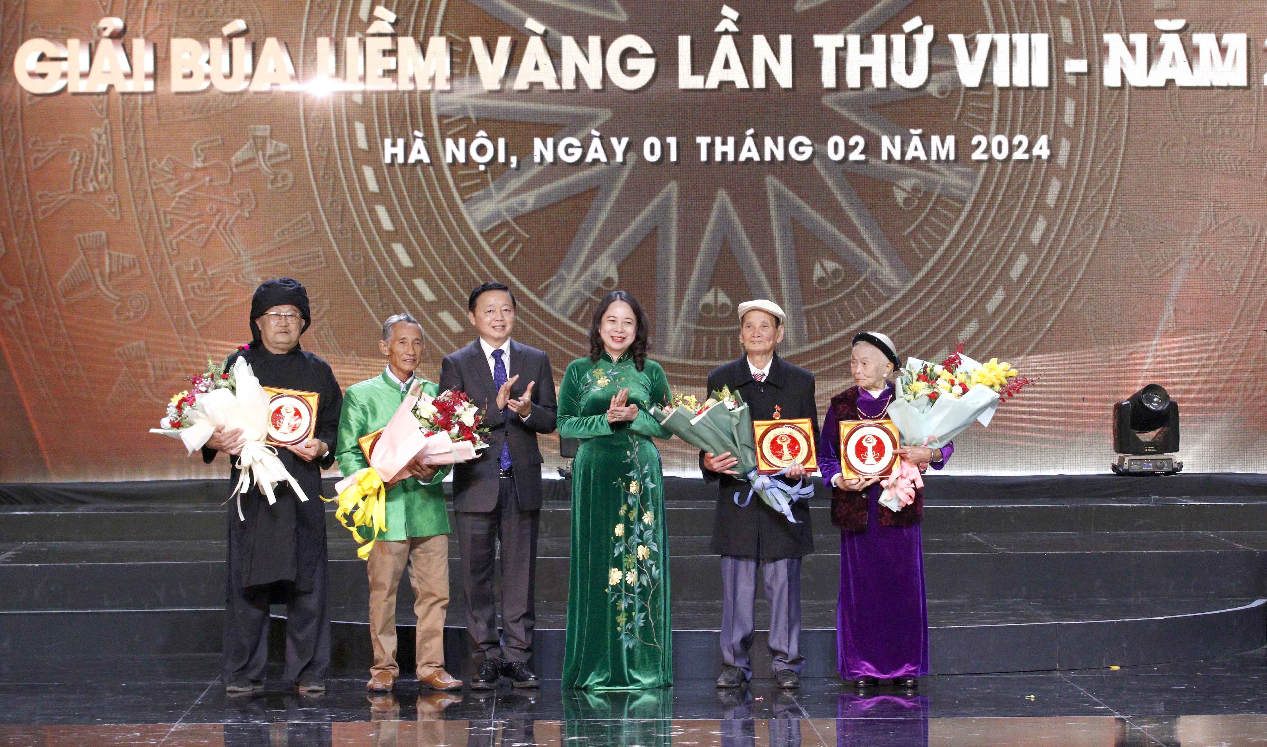 Danh sách tác phẩm đoạt Giải báo chí Búa liềm vàng lần thứ VIII