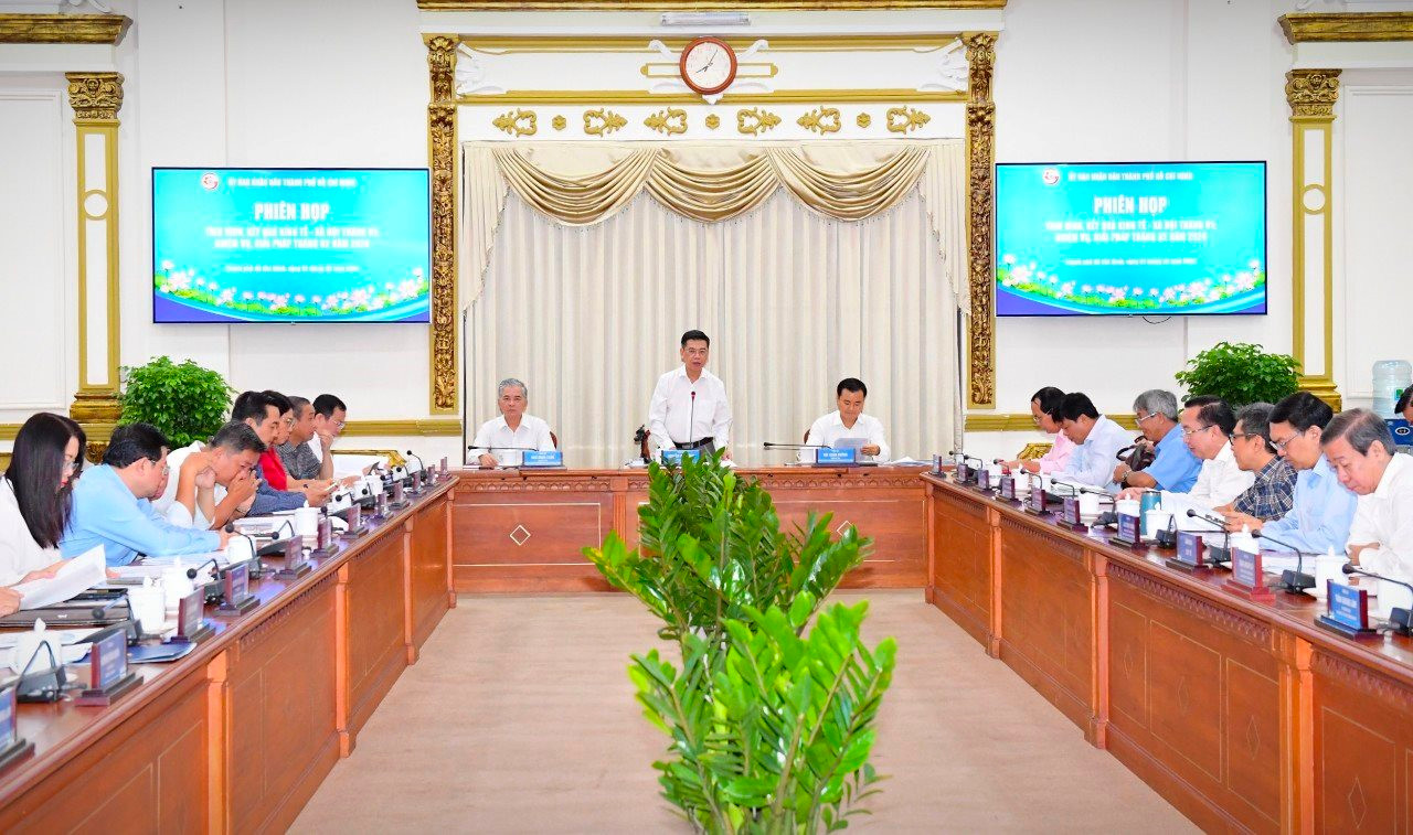 TP Hồ Chí Minh phấn đấu Quý 1 2024 đạt mức tăng trưởng không thấp hơn 6,5