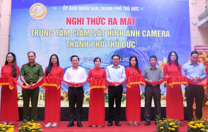 Khánh thành Trung tâm giám sát hình ảnh camera TP Thủ Đức