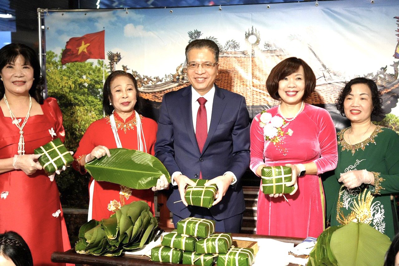 Tưng bừng không khí mừng Xuân của cộng đồng người Việt Nam tại Liên bang Nga