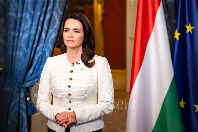 Tổng thống Hungary từ chức