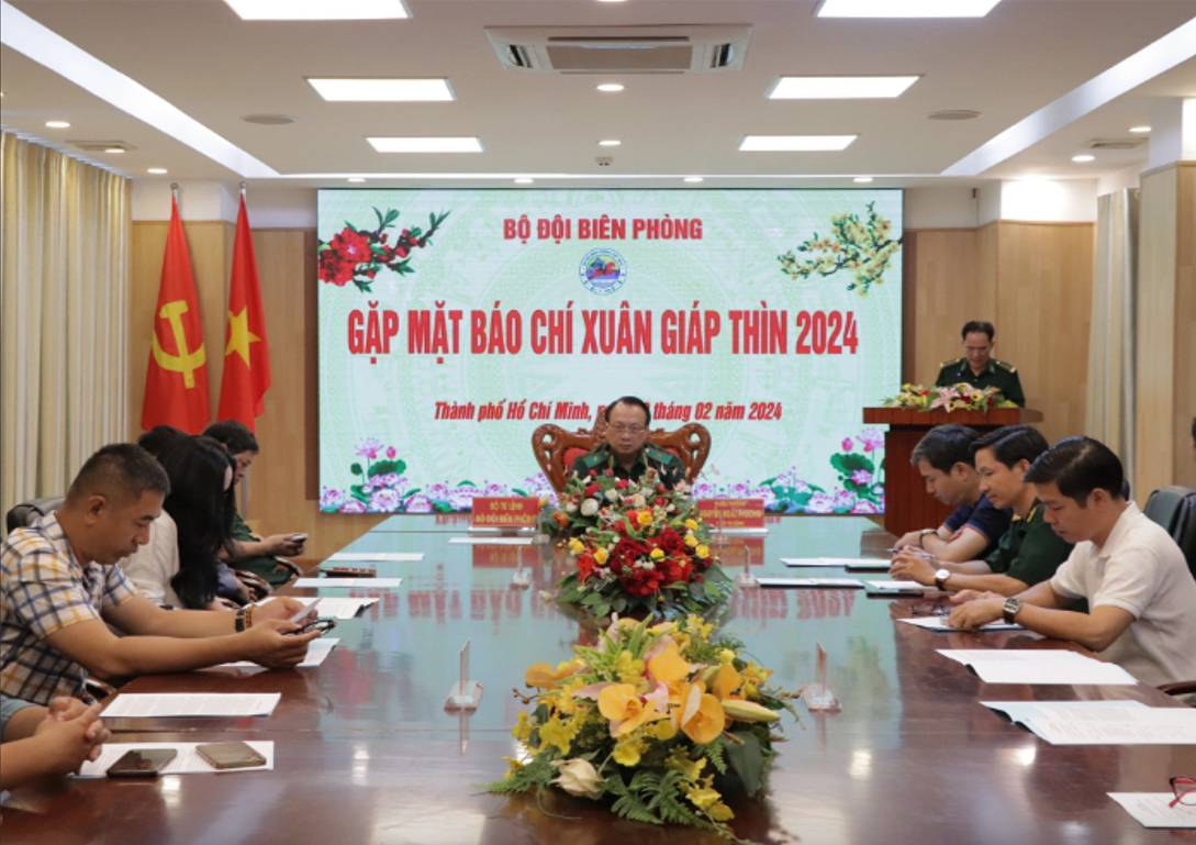 Bộ Tư lệnh Bộ đội Biên phòng gặp mặt báo chí Xuân Giáp Thìn 2024