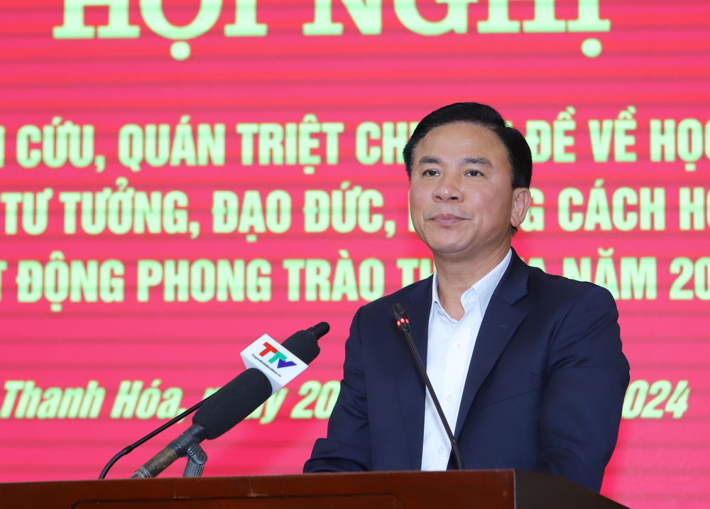 Đấu tranh không khoan nhượng với các biểu hiện tránh việc mới, né việc khó, trì trệ thực hiện nhiệm vụ