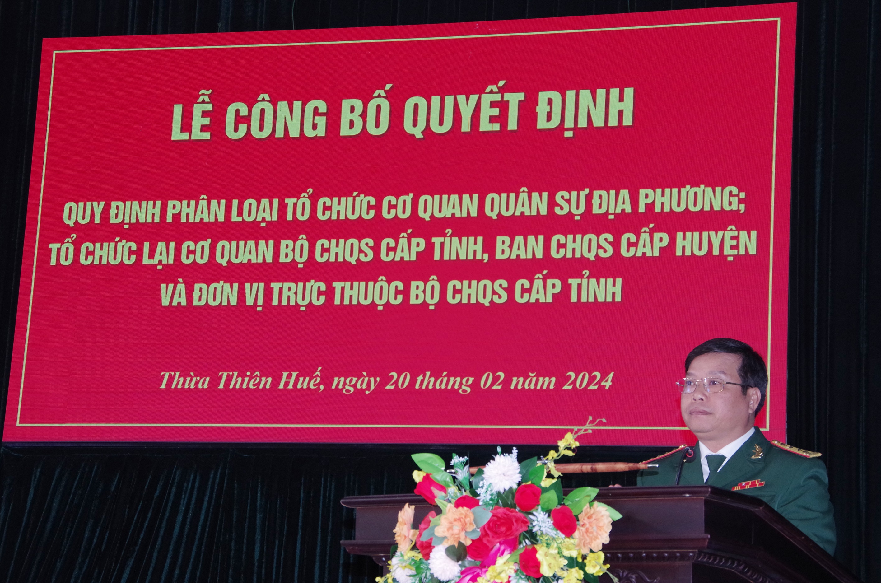 Công bố quyết định về việc quy định phân loại tổ chức cơ quan quân sự địa phương