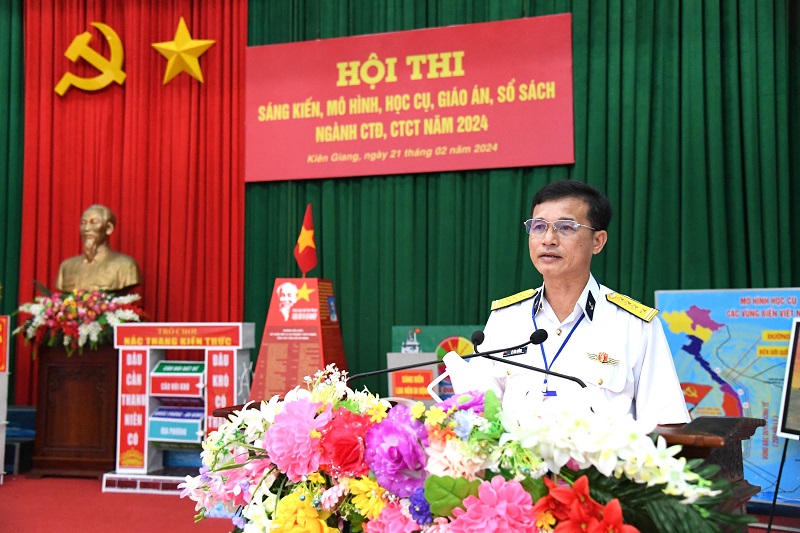 Nâng cao chất lượng hoạt động công tác Đảng, công tác chính trị