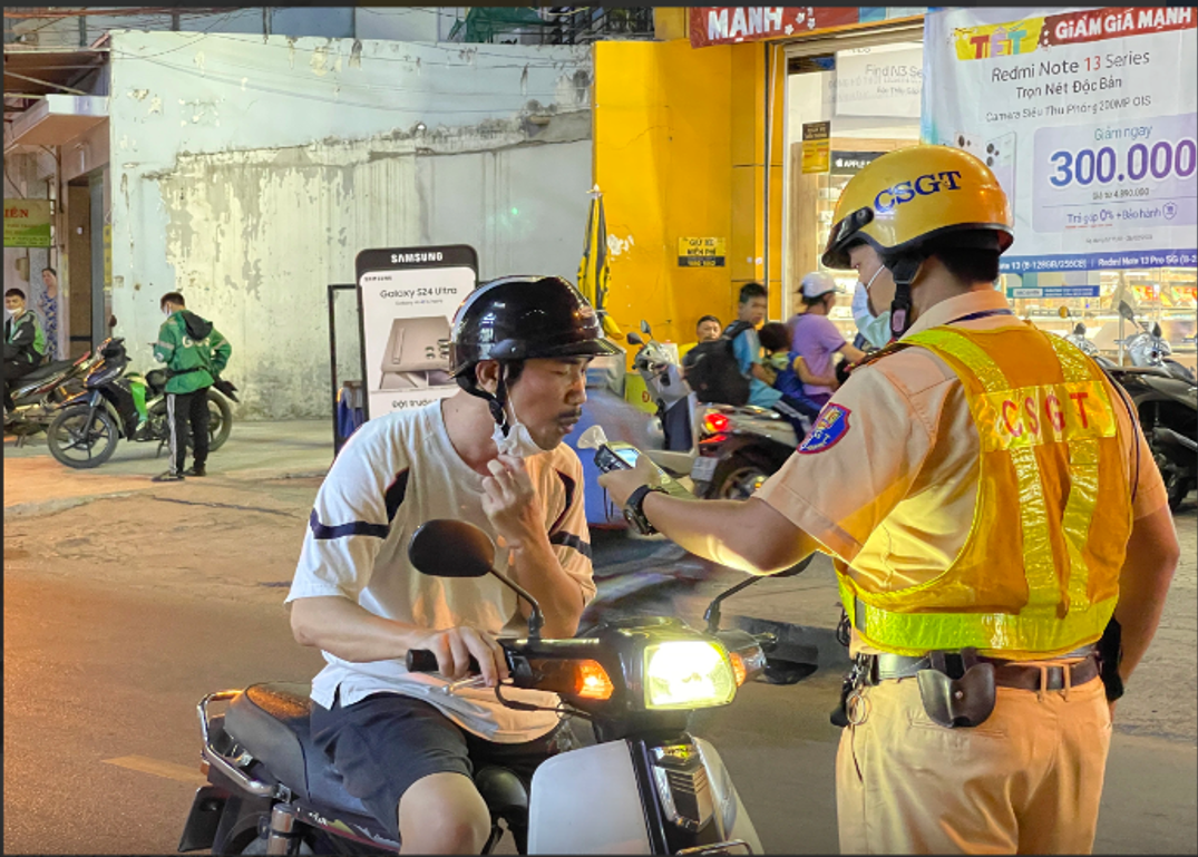 TP Hồ Chí Minh xử lý hơn 10 000 trường hợp vi phạm trật tự an toàn giao thông dịp Tết